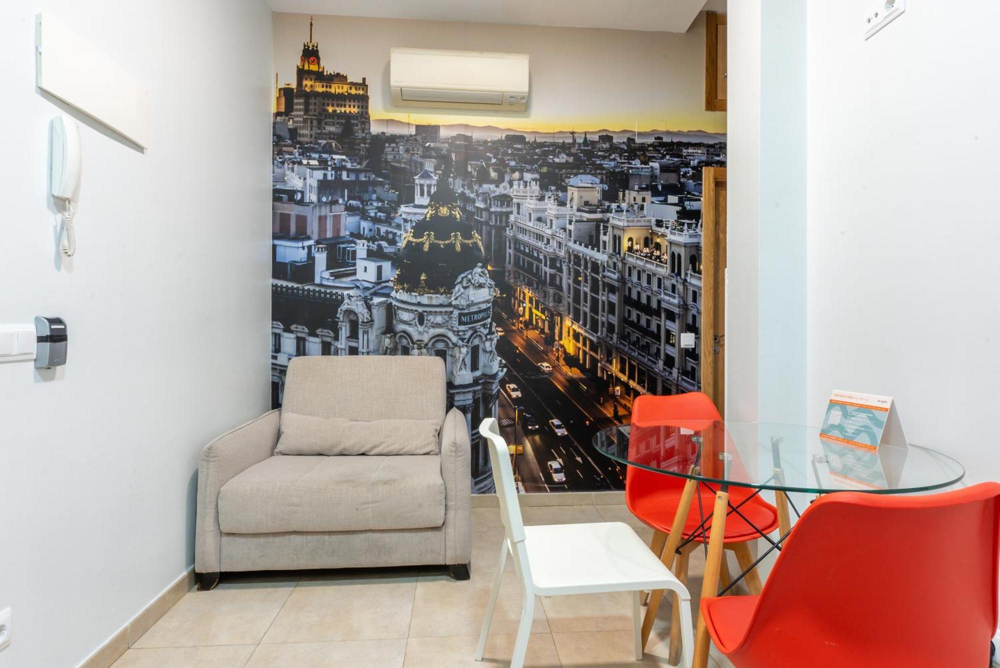 Smartr Madrid Chueca Aparthotel Exterior foto